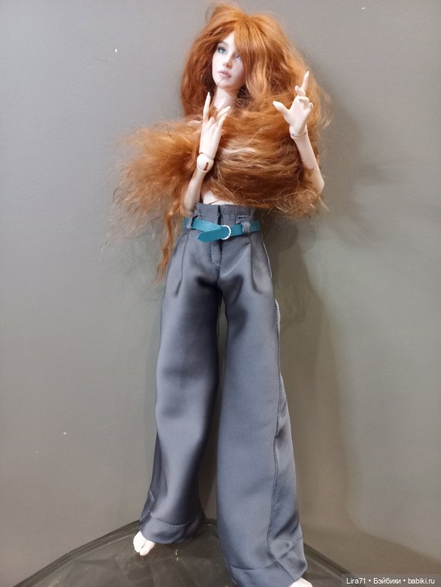 Брюки и блуза из натурального шелка для худеньких девочек 1/4