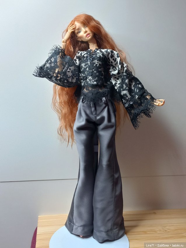 Брюки и блуза из натурального шелка для худеньких девочек 1/4