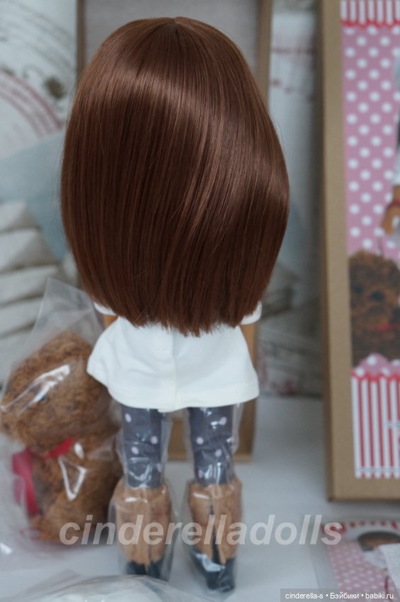 Лимитная Натали#3, кукла шарнирная, 31 см, Ruby Red (фото 5)