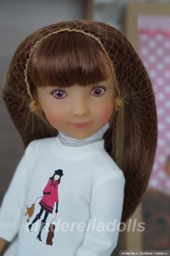 Лимитная Натали#3, кукла шарнирная, 31 см, Ruby Red (фото 4)