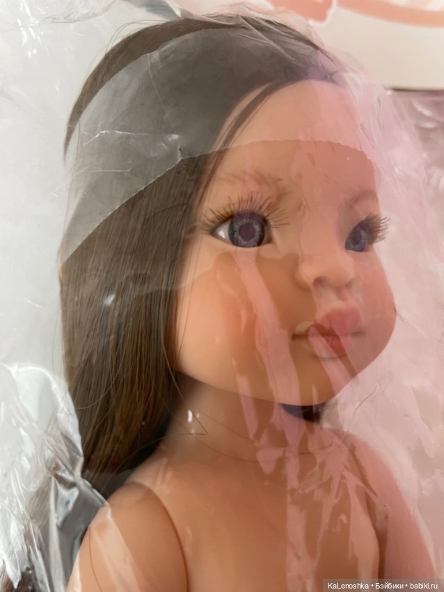 Мали с боковым пробором, каштановыми волосами, серыми глазами Паола Рейна(Paola Reina), нюд (фото 8)