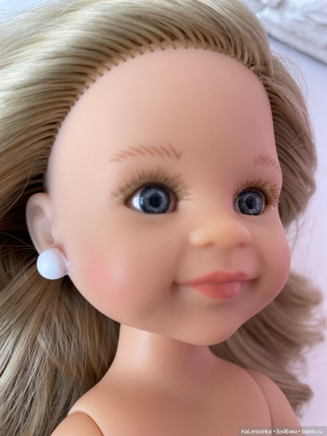 Клепа, Клео, Клеопатра с серыми глазками, пшеничными волосами на теле 17 года