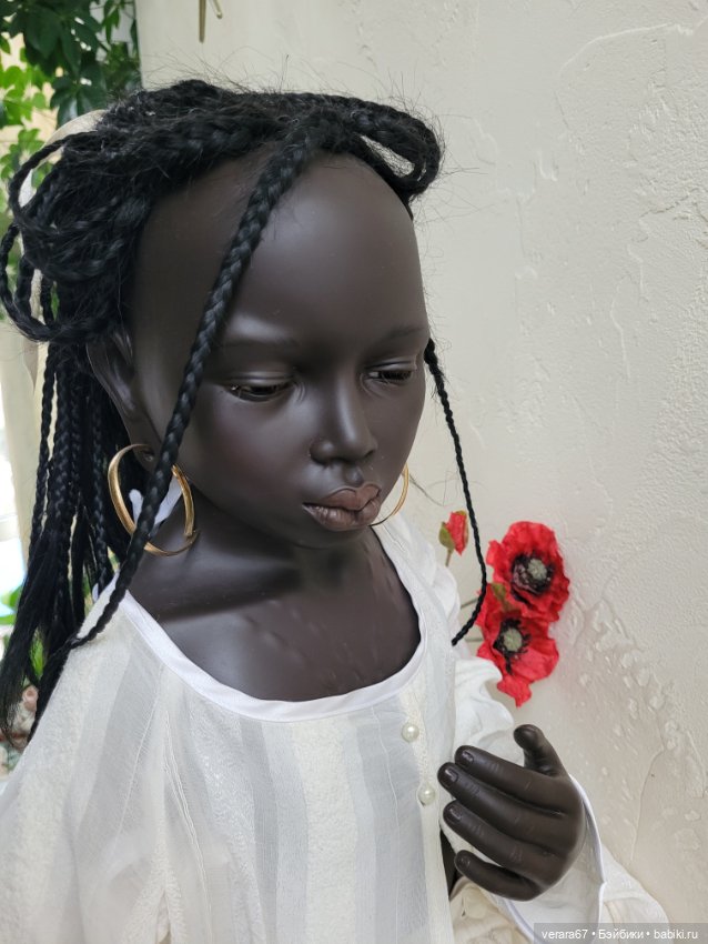 Прекрасная чернокожая красавица Nkike 2 от Philip Heath,1996г