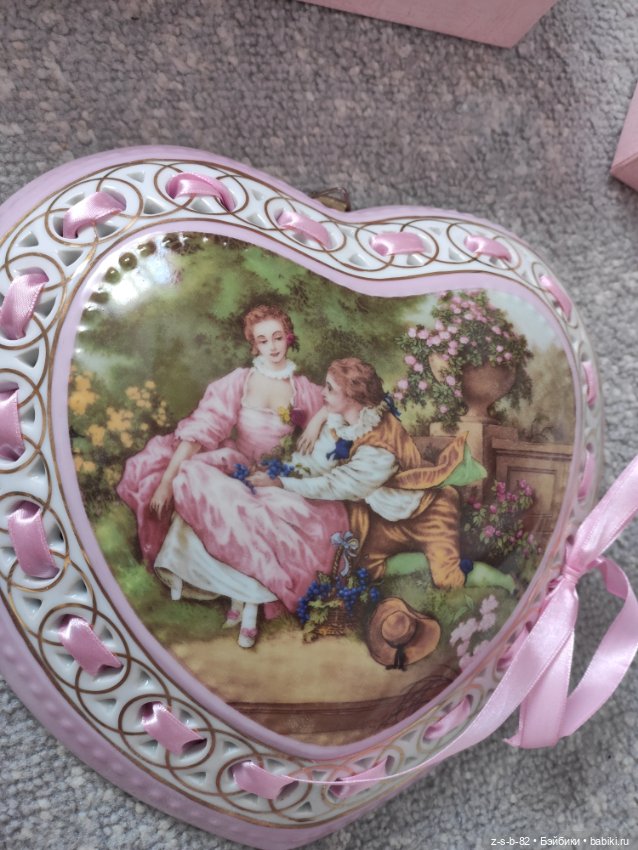 Фарфоровая плакетка — Статуэтки (фото 6)