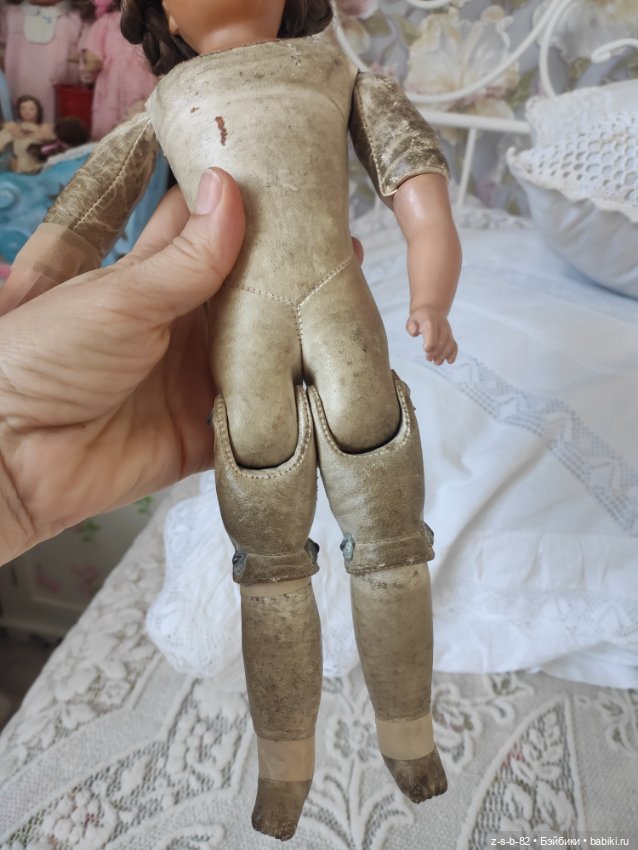 Очень красивая антикварная девочка (фото 8)