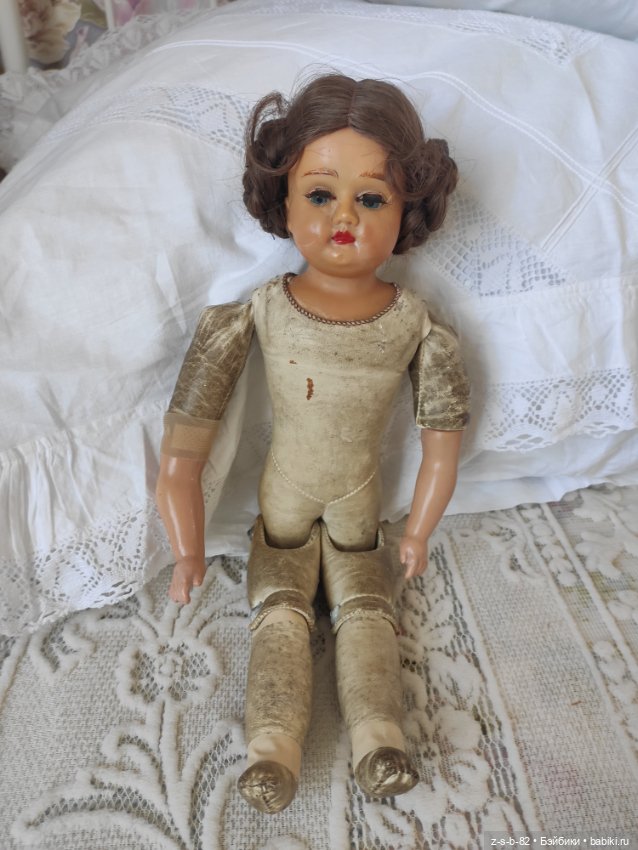 Очень красивая антикварная девочка (фото 7)