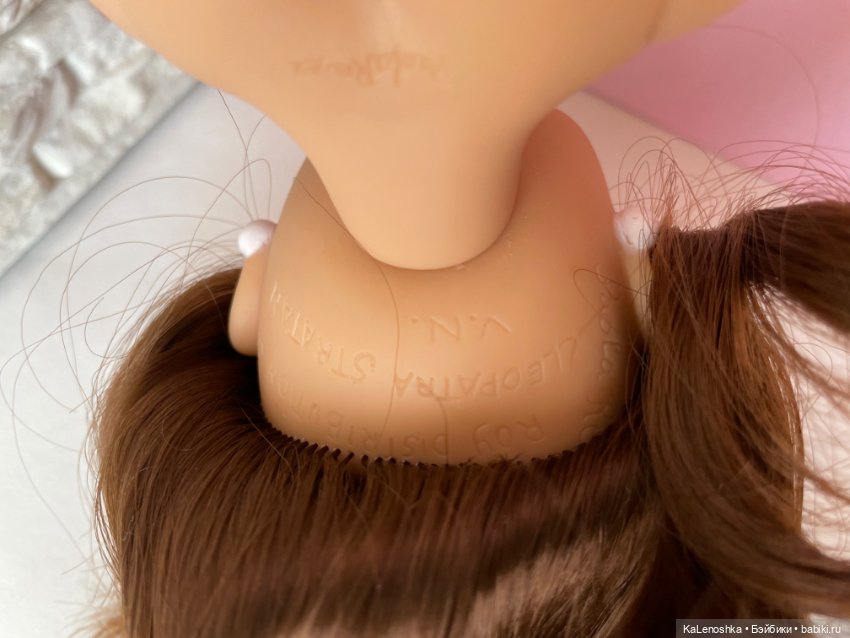 Клепа, Клео, Клеопатра шатенка с карими глазами, Паола Рейна(Paola Reina), нюд