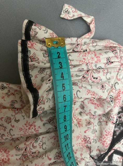 Платье для антикварной куклы