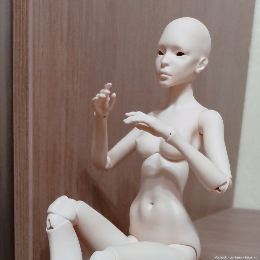 Продам BJDollstore Lia 40 см