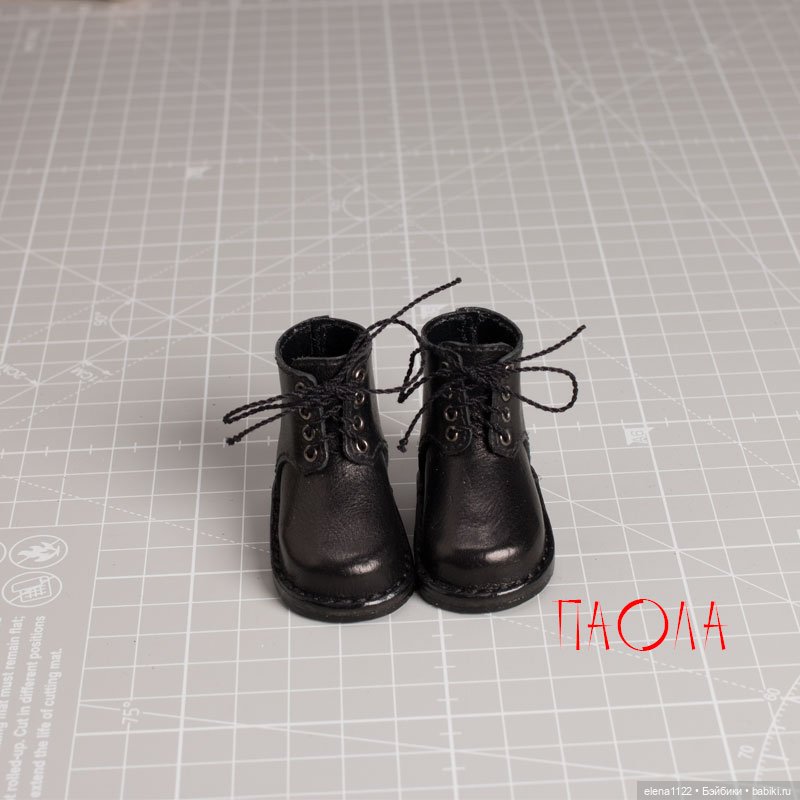 Ботинки для Паолы Рейна (рост куклы 32) (черные) (фото 2)