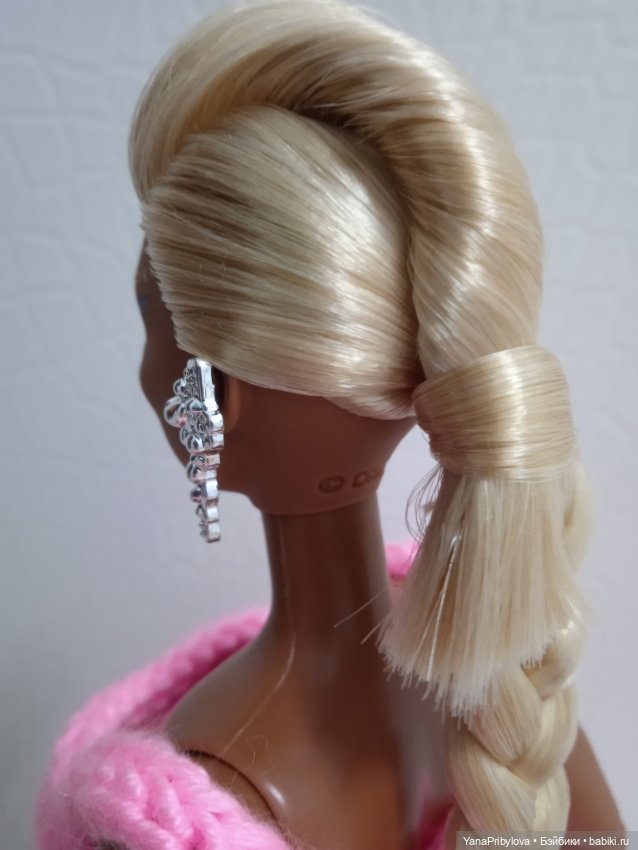 Миссис из "Излом времени" (фото 5)