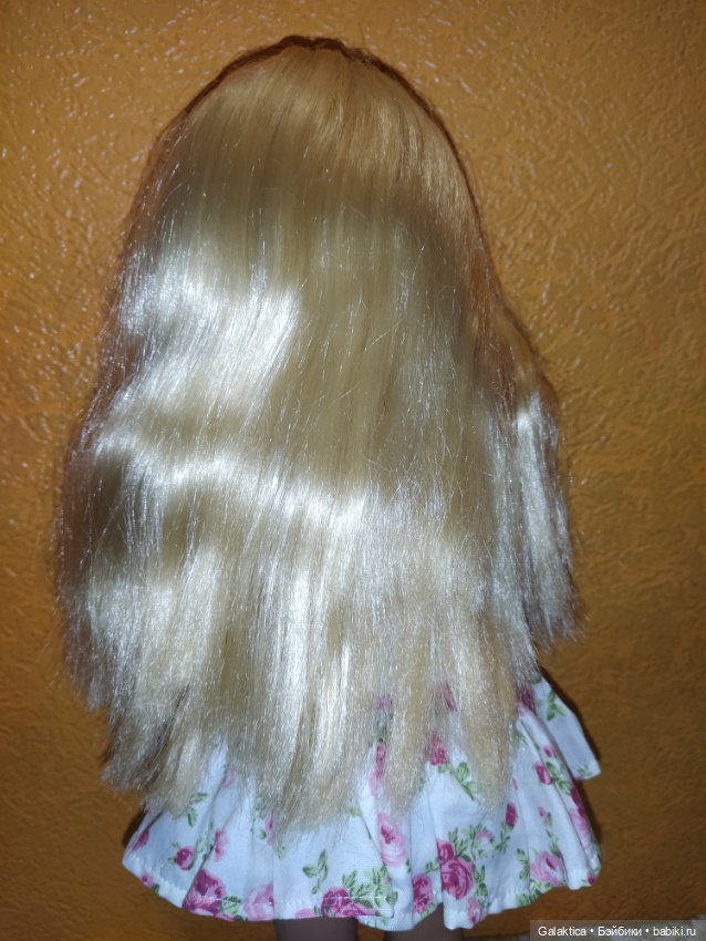 Диана Euro Girls — Игровые куклы (фото 3)