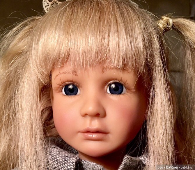 Белокурая и синеглазая Anna от Bettina Hirsch (фото 4)