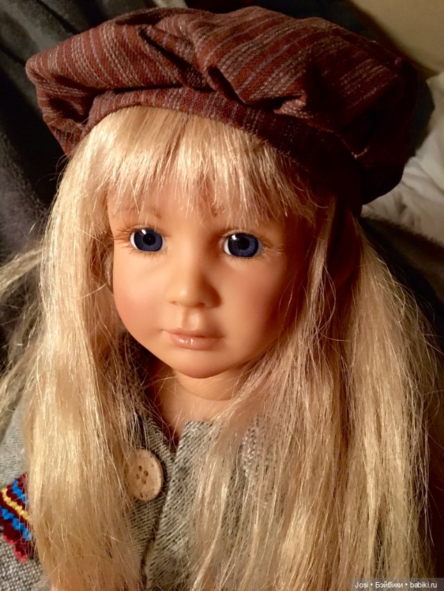 Белокурая и синеглазая Anna от Bettina Hirsch (фото 3)