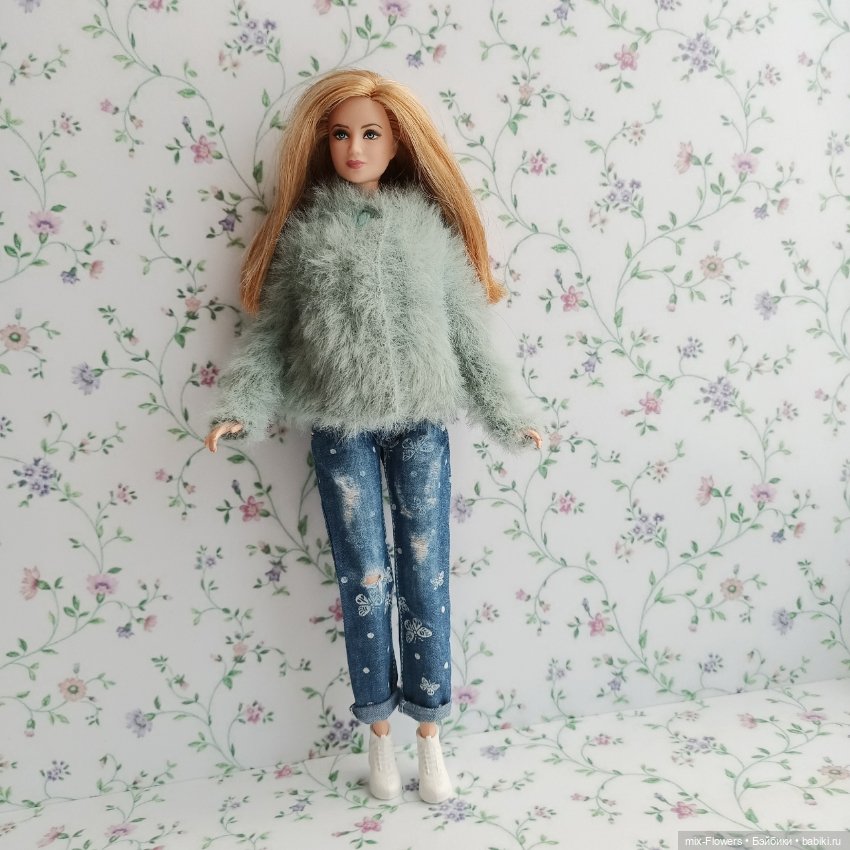 Вязаные кофточки для Барби