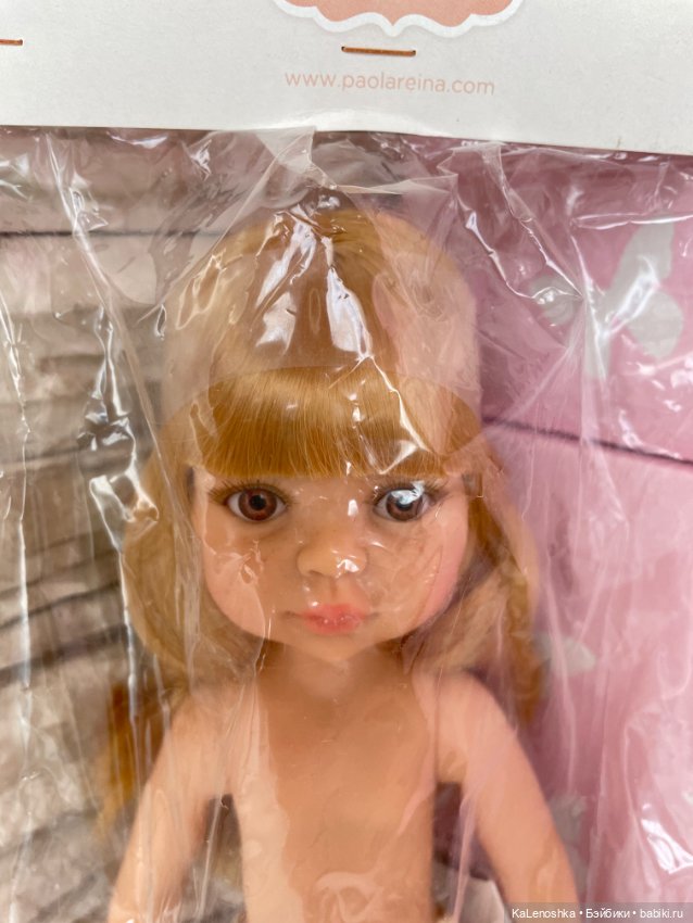 Даша с прямым пробором, челкой, медовыми глазами, Паола Рейна(Paola Reina), нюд (фото 3)