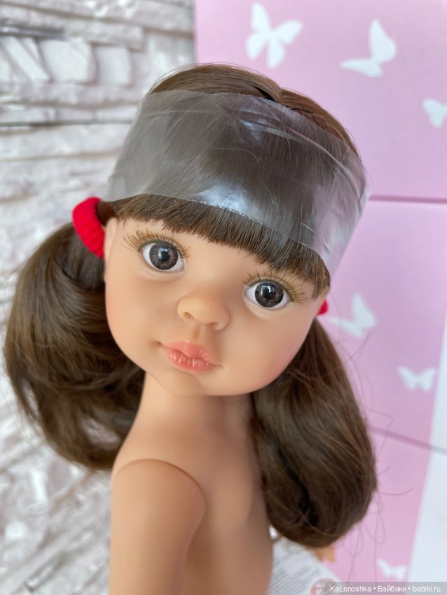 Кэрол с хвостиками и челкой, карими глазами, Паола Рейна(Paola Reina), нюд