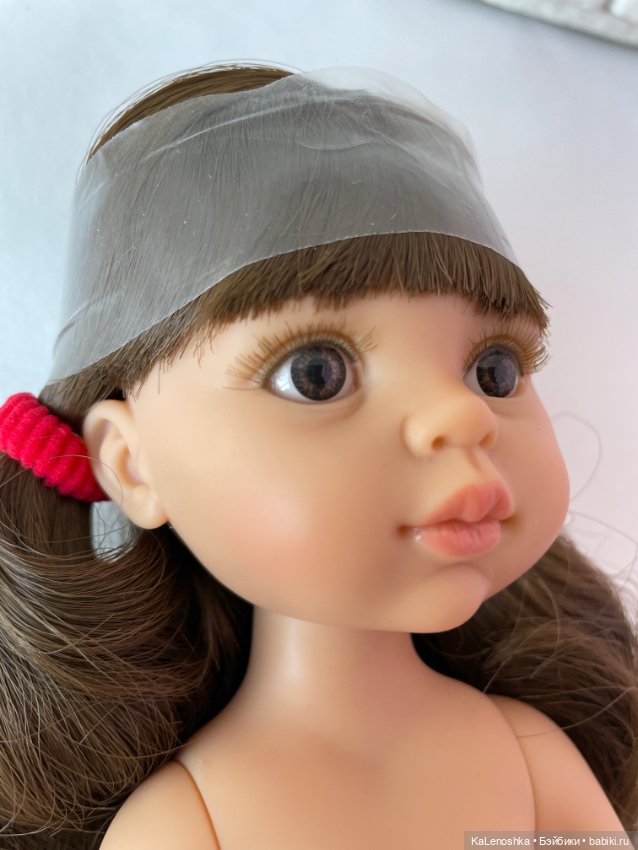 Кэрол с хвостиками и челкой, карими глазами, Паола Рейна(Paola Reina), нюд