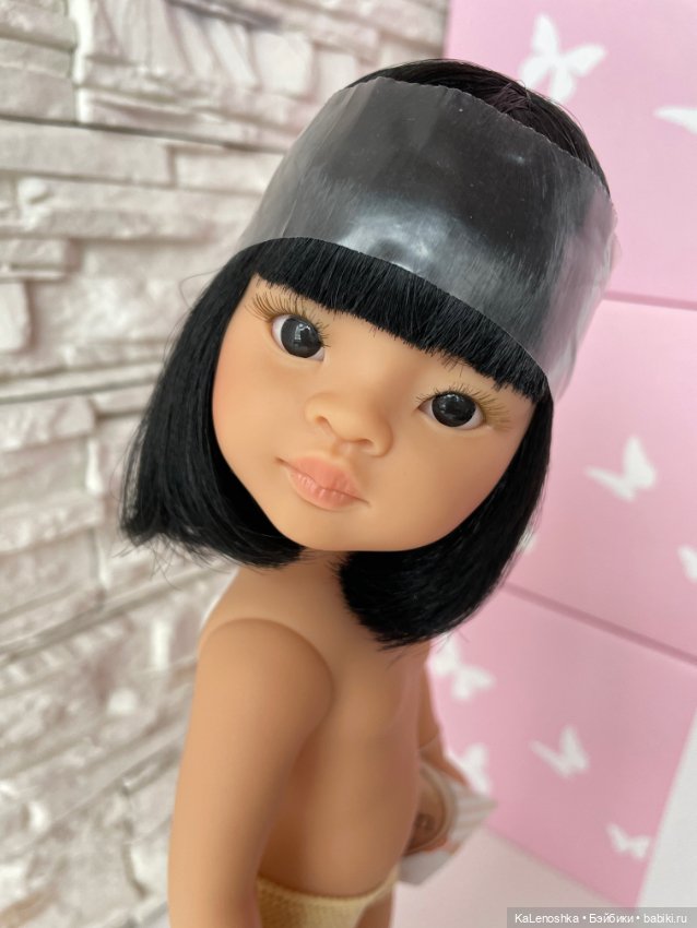 Лиу с каре и чёлкой, чёрными волосами, чёрными глазами Паола Рейна(Paola Reina), нюд (фото 9)