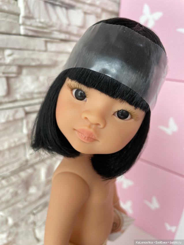 Лиу с каре и чёлкой, чёрными волосами, чёрными глазами Паола Рейна(Paola Reina), нюд (фото 10)