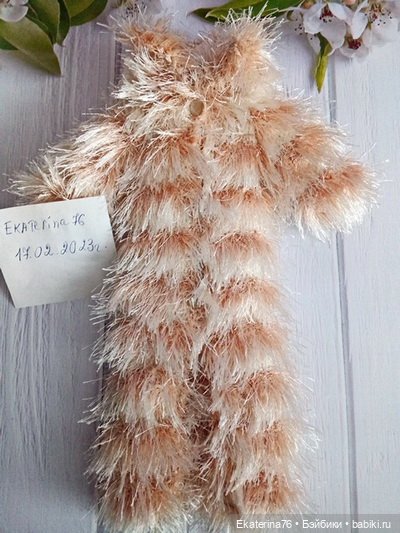Шубки для кукол Tonner и Ellowyne (фото 6)