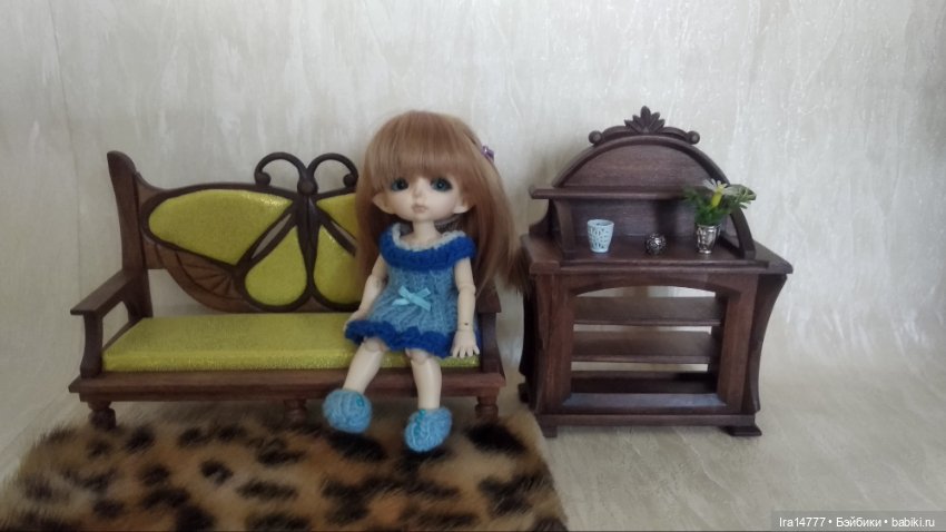 Продам диванчик для кукол ростом от 16 до 18 см (фото 2)