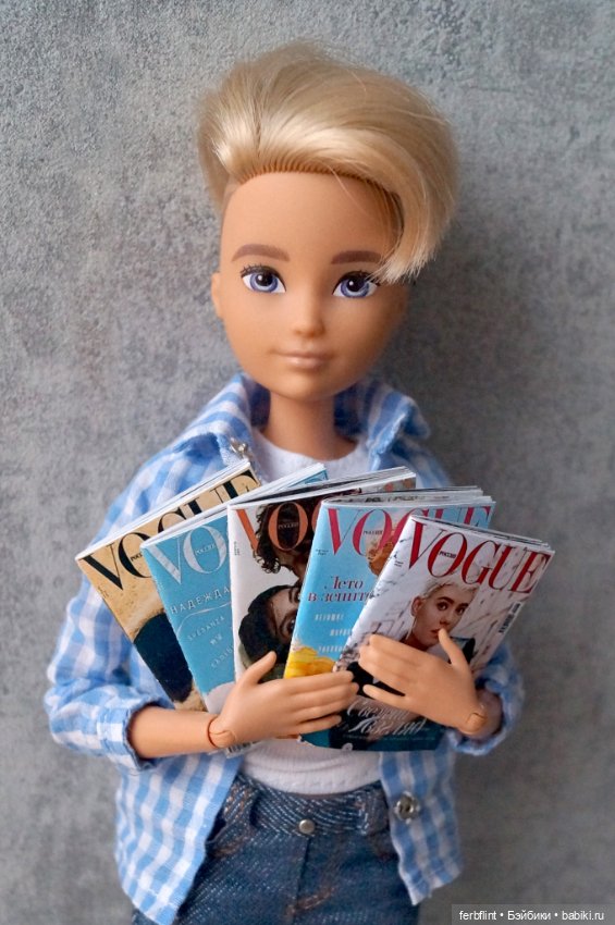 Набор журналов "Vogue" №2 в масштабе 1:6 (фото 4)