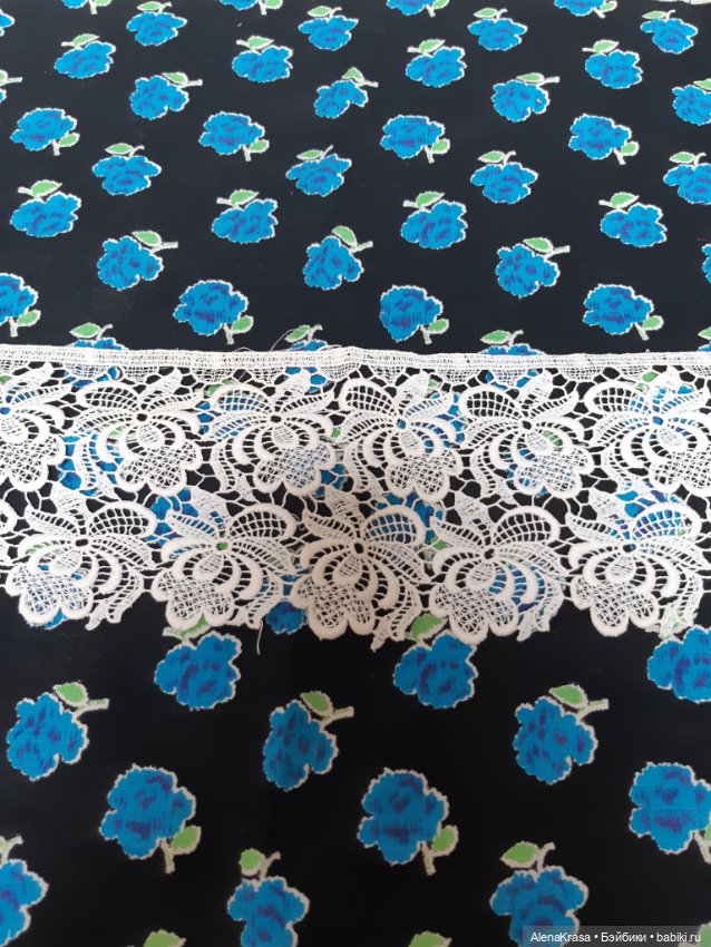 Воротничок для антикварных кукол