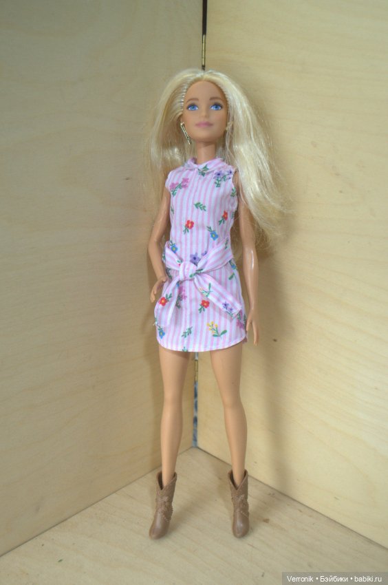 Barbie fashionistas doll 119 sale