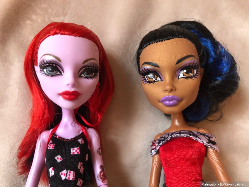 Monster High с сиреневыми губами (фото 3)