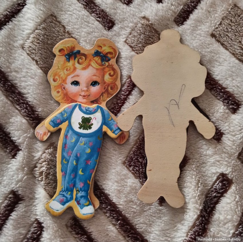 Раритет (куколки из дерева , одежда на магнитах) (фото 5)