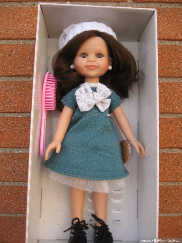 Клеопатра от Паола Рейна . В коробке