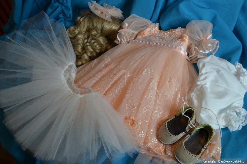 Наряжаем больших Медовушек 46 см.Девочка-Персик