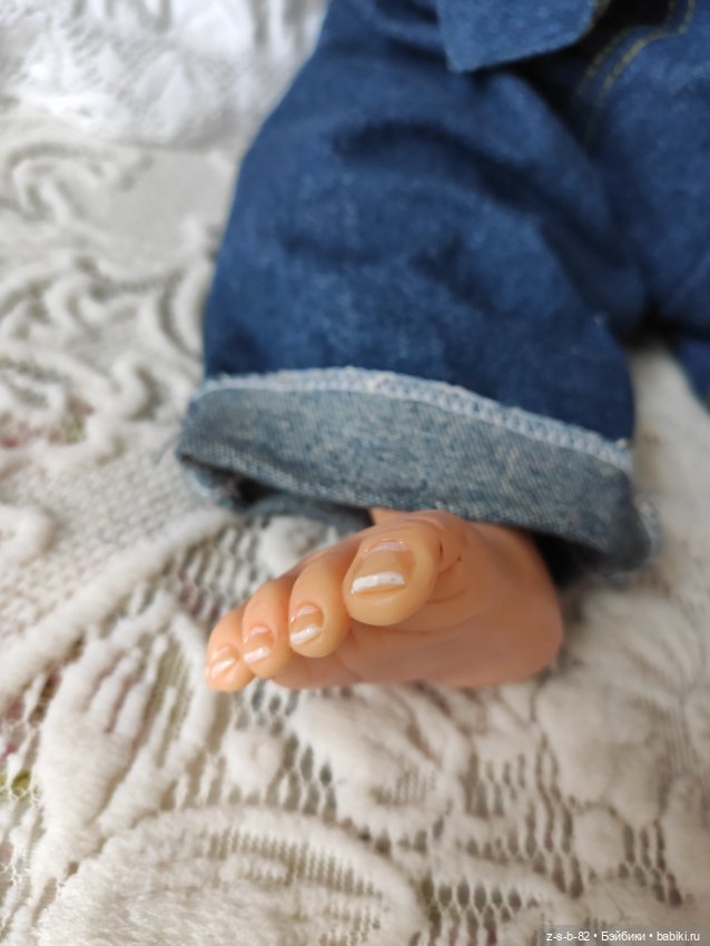 Малыш из резин от Katya Schneider &Ruth Kunz (фото 4)