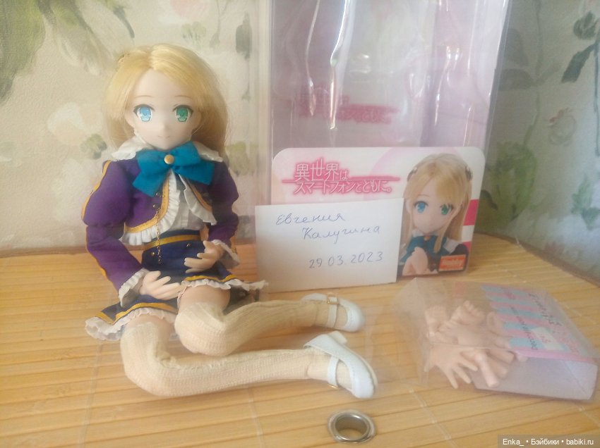 Продам куклу Azone Yumina Elnea Belfast (фото 3)