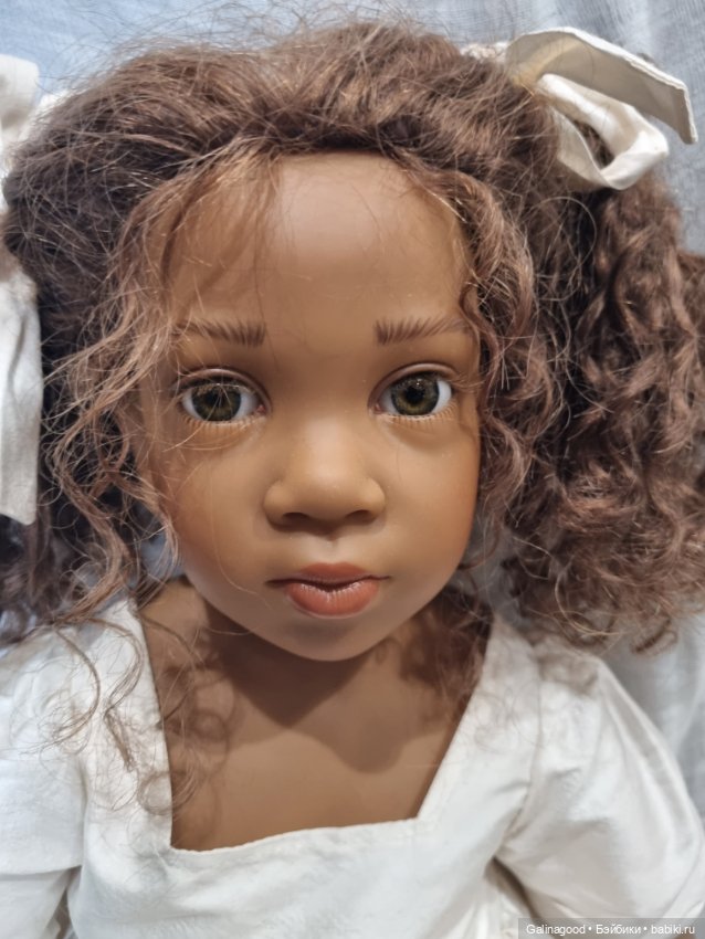 Студийная Тамина (Tamina) Elizabeth Lindner