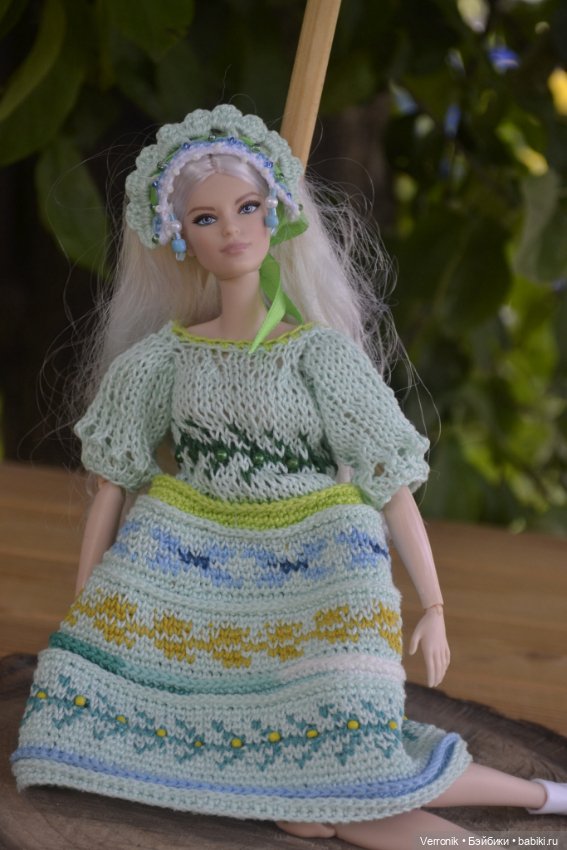 Платье и кокошник для Барби "Аленушка" (фото 4)