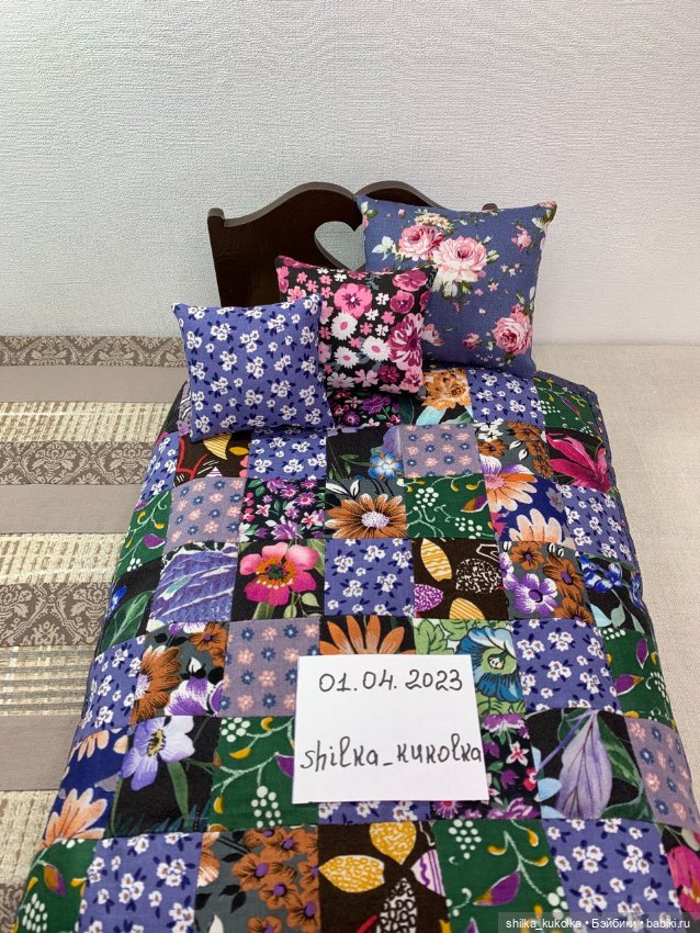 Постель для куклы в стиле пэчворк (фото 5)