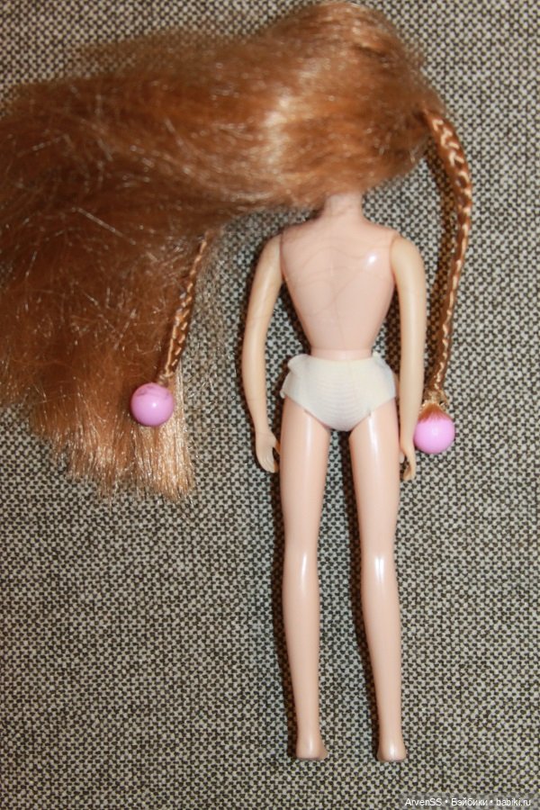 "Прозрачная" Ликка для игры с волосами компании Такара (фото 7)