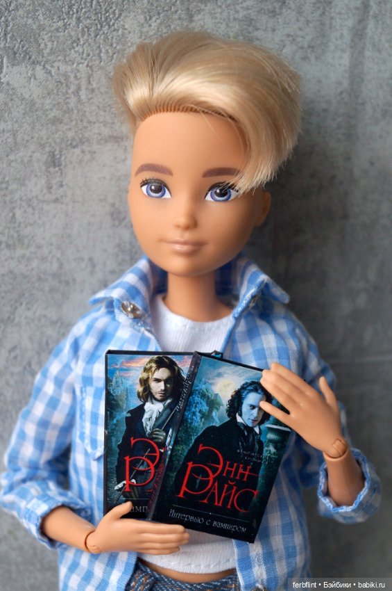 Книги серии "Вампирские хроники" (масштаб 1:6) (фото 5)