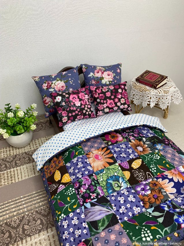 Постель для куклы в стиле пэчворк (фото 2)