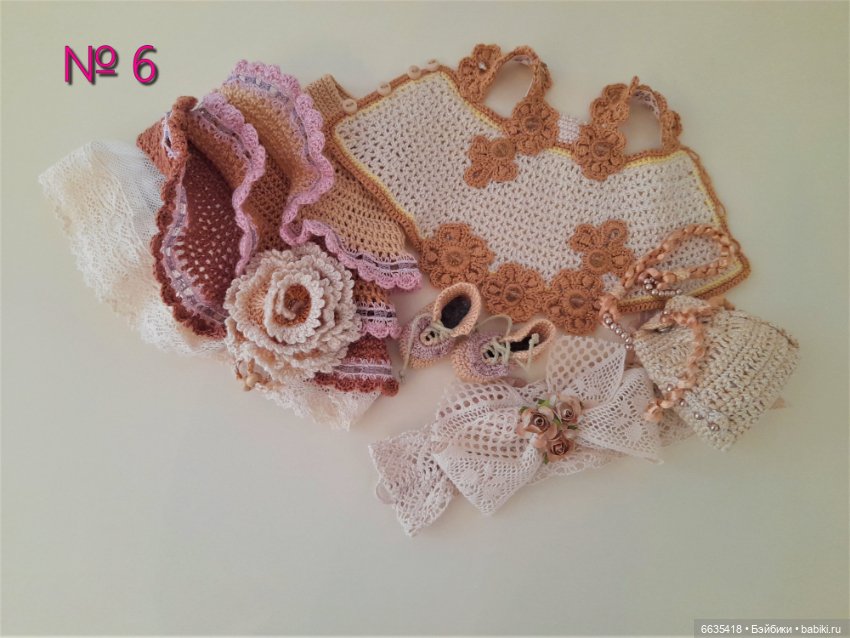 7 комплектов одежды для кукол Кайе Виггз формата «тини» (фото 6)