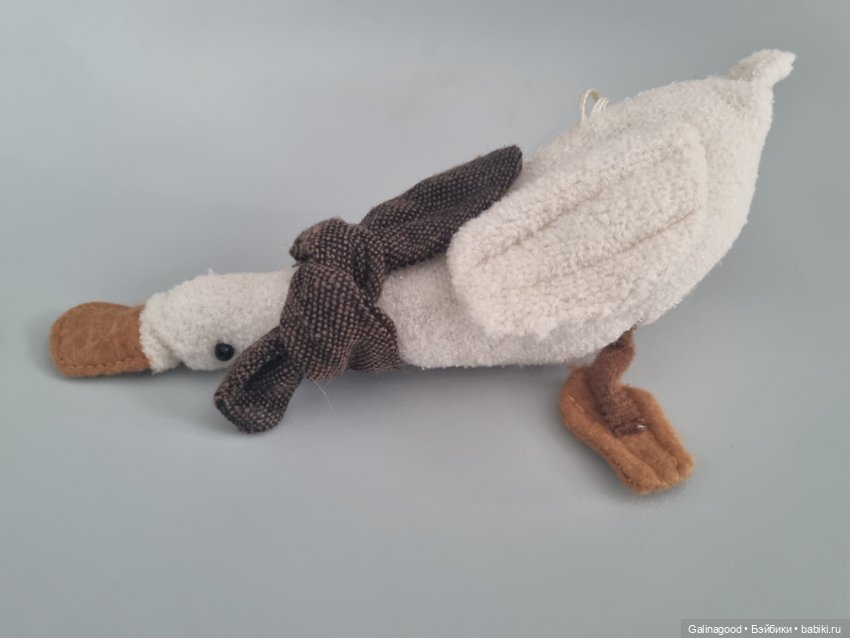 Забавная фарфорочка с гусем (фото 8)