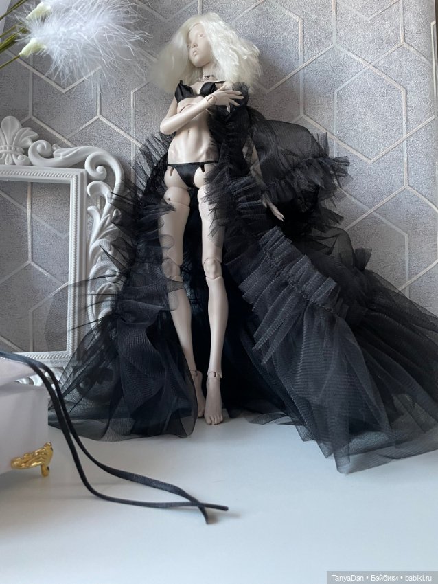 Пеньюар (черного цвета) для Joydolls, Chimera, Popovy Sisters, Tender Creation, Sugarbonedolls