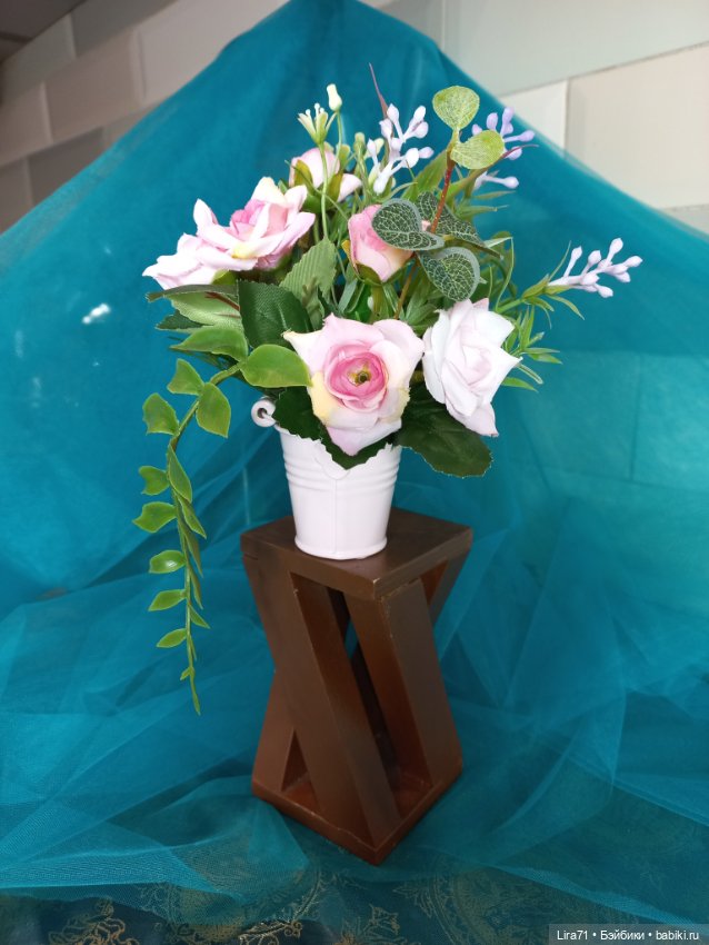 Букет цветов в металлическом ведерке (фото 5)