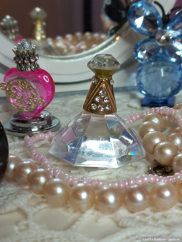 Флаконы духов для кукол БЖД