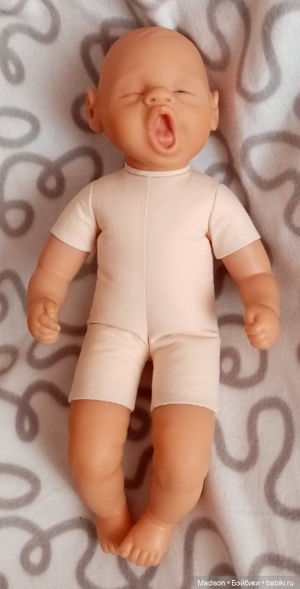 Малыш хочет спать — ООАК (кастом куклы) (фото 2)