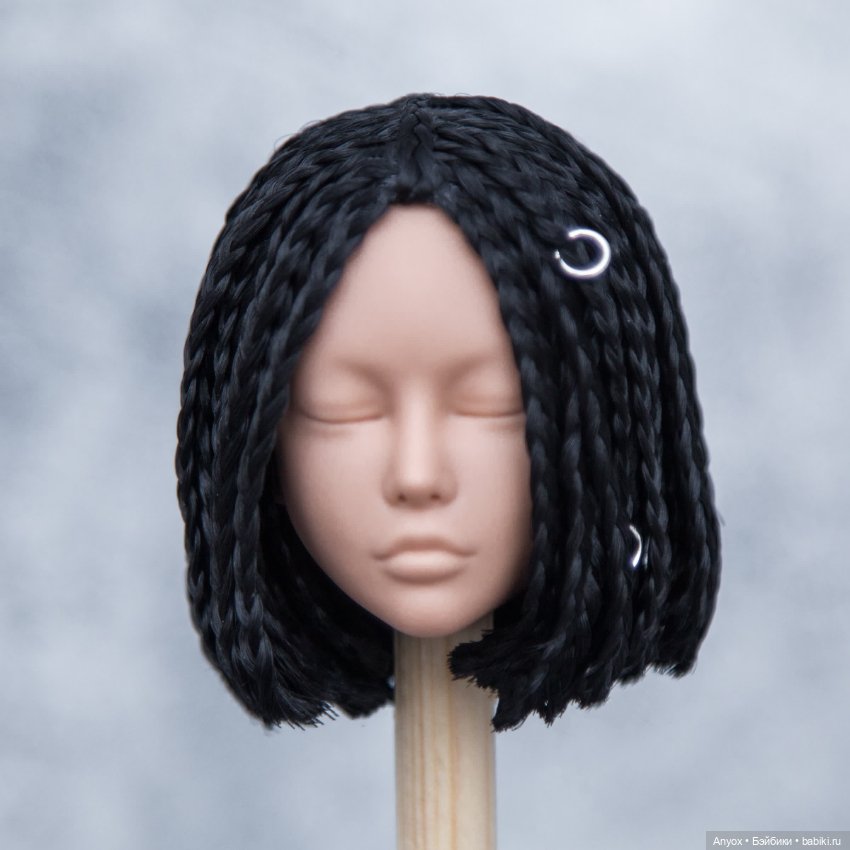 Парик Зи-Зи косички Черный для кукол с головой 4-5 12,5см обхват (Дольше Dollshe Диана и подобные)