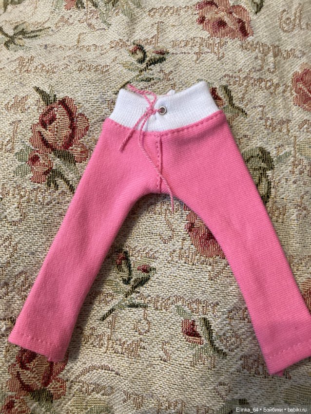 Наряды для красавиц в ассортименте (фото 4)