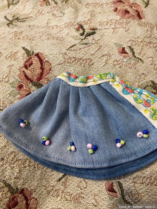 Наряды для красавиц в ассортименте (фото 2)